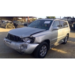 Used 2005 Toyota Highlander Parts Car - Silver with tan interior, 6 cylinder engine, Automatic transmission