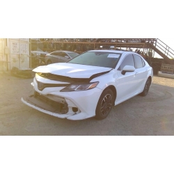 Used 2019 Toyota Camry Parts Car - White with black interior, 4 cylinder engine, automatic transmission