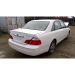 Used 2003 Toyota Avalon XLS Parts Car - White with tan interior, 6 cylinder engine, automatic transmission