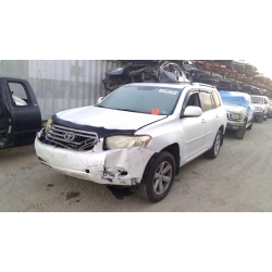 Used 2008 Toyota Highlander Parts Car -  White with tan interior, 6-cylinder engine, Automatic transmission