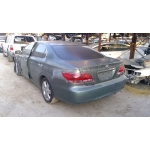 Used 2005 Lexus ES330 Parts Car - Green with tan interior, 6-cylinder engine, automatic transmission