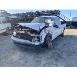 Used 2002 Toyota Tacoma Parts Car - White with gray interior, 4-cylinder engine, Automatic transmission