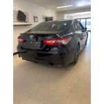 Used 2018 Toyota Camry - Black with black interior, 4 cylinder engine, automatic transmission*