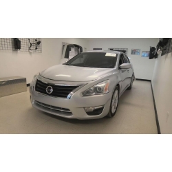 Used 2015 Nissan Altima Parts Car - Silver with black interior, 4 -cyl engine, Automatic transmission