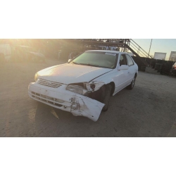 Used 1999 Toyota Camry Parts Car - White with gray interior, 4 cylinder engine, Automatic transmission Used 1999 Toyota Camry Parts Car - White with gray interior, 4 cylinder engine, Automatic transmission