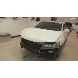 Used 2015 Honda Accord Parts Car - White with black/tan interior, 4cyl engine, automatic transmission Used 2015 Honda Accord Parts Car - White with black/tan interior, 4cyl engine, automatic transmission