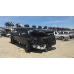 Used 2017 Chevrolet Silverado Parts Car - Black with black interior, 8-cylinder engine, automatic transmission