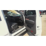 Used 2007 Chevrolet Suburban Parts Car - White with black interior, 8-cylinder engine, automatic transmission