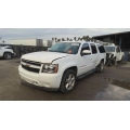Used 2007 Chevrolet Suburban Parts Car - White with black interior, 8-cylinder engine, automatic transmission