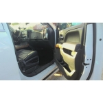 Used 2017 Chevrolet Silverado Parts Car - White with black interior, 8-cylinder engine, automatic transmission