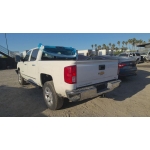 Used 2017 Chevrolet Silverado Parts Car - White with black interior, 8-cylinder engine, automatic transmission