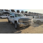 Used 2017 Chevrolet Silverado Parts Car - White with black interior, 8-cylinder engine, automatic transmission