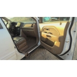 Used 2007 Honda Pilot Parts Car - White with tan interior, 6-cylinder, automatic transmission