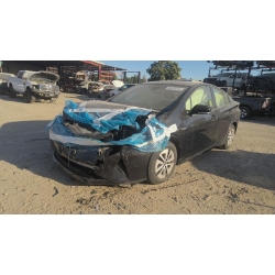 Used 2018 Toyota Prius Parts Car - Black with black interior, 4-cylinder engine, Automatic transmission