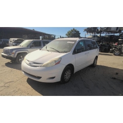 Used 2009 Toyota Sienna Parts Car - White with gray interior, 6-cylinder engine, automatic transmission Used 2009 Toyota Sienna Parts Car - White with gray interior, 6-cylinder engine, automatic transmission
