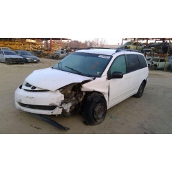 Used 2007 Toyota Sienna Parts Car - White with grey interior, 6 cylinder engine, automatic transmission